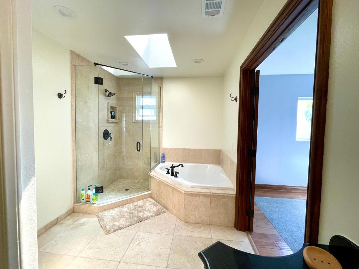 Lovely Beach Home - 2 Min Walk To The Beach - Game Room - Channel Islands! Oxnard Dış mekan fotoğraf