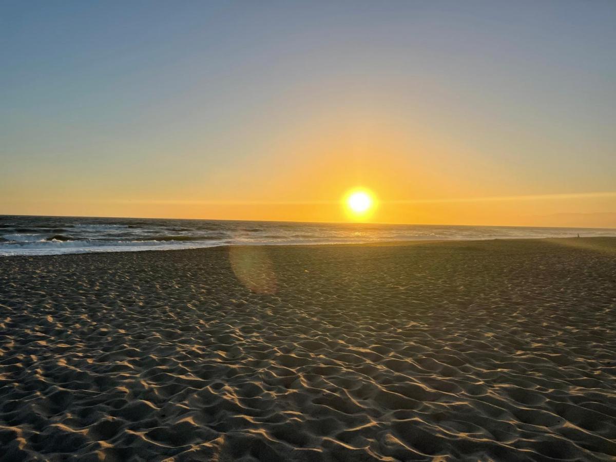 Lovely Beach Home - 2 Min Walk To The Beach - Game Room - Channel Islands! Oxnard Dış mekan fotoğraf